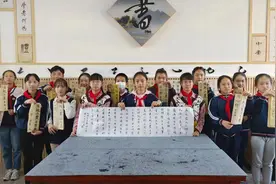 常州市武进区政平小学：在书法融合课程中润泽童心图片