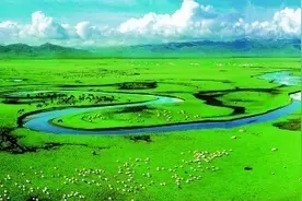 甘肃：青山作屏惠民生图片