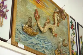 厉害了！吃剩的鱼骨被她拿来作画，还成了非遗图片