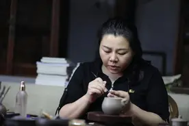 委员故事 | 由汽锅鸡引发的祖孙对话，让她与泥巴结缘……图片