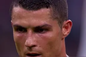 翩若惊鸿，婉若游龙！让我们回顾上届世界杯C罗最精彩一球图片