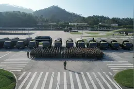 军照开考，点进来：看看你能过科目几？图片