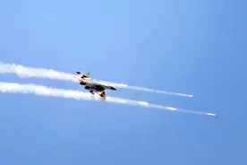 融媒看北疆丨 空军某基地常态对抗研练攻防战法图片