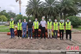 味浓情更浓！三百斤辣椒背后的爱心故事图片