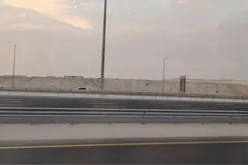 卡塔尔手记｜沙漠里养护草皮堪称天价 但多哈的专业球场遍地图片