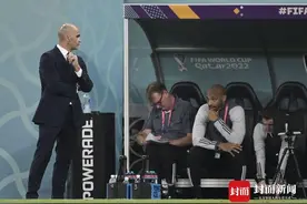 当年踢球的大佬们都成助教了！盘点坐在教练席的大牌球星图片