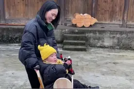 贵州巧手爸爸给孩子做蜗牛玩具车羡煞网友：太危险，换我来坐图片