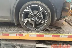 华商说法｜绕城高速碾压黑色异物后车辆爆胎 车主损失该如何挽回？图片