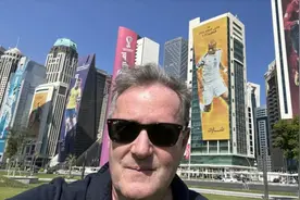 摩根评足坛历史最佳阵：C罗梅西大罗老马在列，马特乌斯队长图片