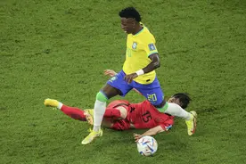 从贫民窟走出的“00后”维尼修斯，要把舞一直跳到世界杯决赛图片