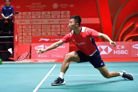 （体育）羽毛球——世界巡回赛总决赛：陆光祖不敌奈良冈功大图片