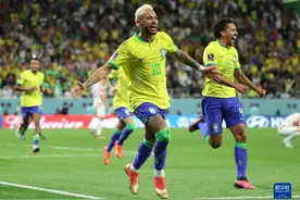 内马尔世界杯生涯：最好成绩四强，3届13场8球4助攻图片