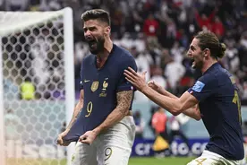 吉鲁：厚积薄发，从配角走到舞台中央图片