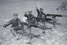 可歌可泣！新中国首次授衔的10位独臂将军图片