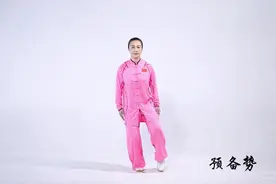 收藏！强身健体、居家治疗“八段锦”标准教学版来啦→图片