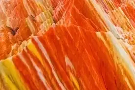 甘肃张掖七彩丹霞旅游景区面向全国游客免费开放图片