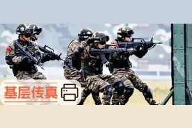 基层传真丨慰问演出暖兵心砺斗志图片