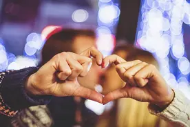 只接吻不恋爱的“嘴友”背后：潜藏的风险与有问题的恋爱观图片