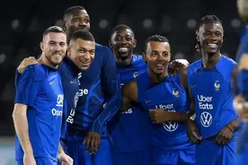 队报预测法国首发：姆巴佩领衔，格子在列，萨利巴或先发图片