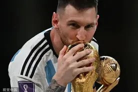 全景式回顾世界杯史，不，足球史上最伟大决赛！梅西、姆总斗法！梅西终成一代球王！图片