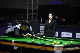 杨绍杰和楚秉杰晋级中式台球中国公开赛决赛图片