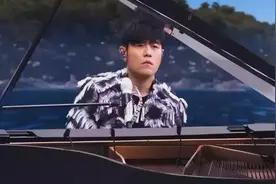 周杰伦时隔三年首开线下演唱会，却遭歌迷吐槽“敷衍”图片