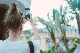 手机可以用几年？是否要更换可以参照这几点图片