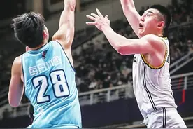 付豪独得50分 辽宁男篮大胜福建男篮图片