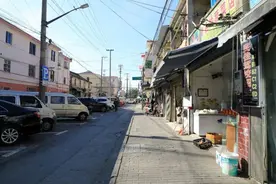 修鞋、开锁配钥匙、换拉链，坚守30年，只为做好一件事！图片