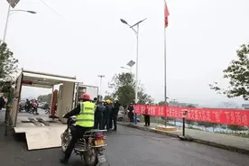 暖冬行动！摩托车“送检下乡”助力乡村振兴~ | 我为群众办实事图片