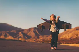 夜读丨有梦才有远方图片