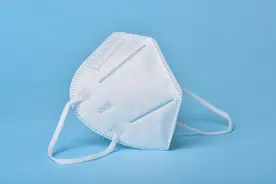 N95口罩经销价又跌回1元！有厂家加薪聘请临时工，过年不回家发千元奖金图片