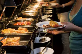 澡堂美食里，装的都是故事图片