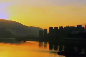 他们守护万家灯火 一线劳动者这样诉说新年心声图片