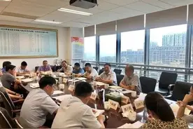 修好“门前路”！金山区村内道路整体面貌焕然一新图片