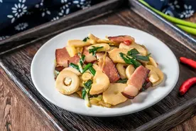 它是“蔬中一绝”，做菜、炖汤鲜味十足！现在吃正当时！图片