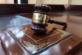 新年聚会饮酒后回家途中出事故，同饮者要担责吗？图片