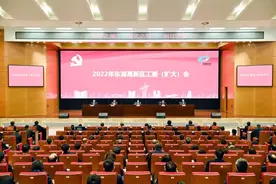 光谷企业家日| 群雄聚力风口竞逐，光谷智能网联和新能源汽车产业加速崛起图片