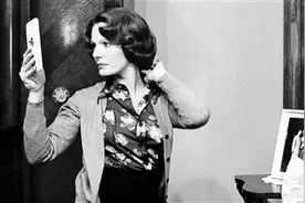 一场头发乱了引发的崩坏图片