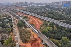 成都挺进“两万亿俱乐部”，这两大城市今年有望加入| 新京智库图片