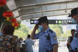 战在一线冲在最前，江汉公安有支“可爱青年突击队”图片