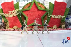 春运大幕开启！广东武警暖心守护旅客返乡路图片