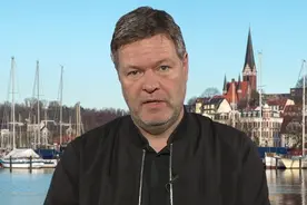 为乌克兰提供豹2坦克？德经济部长：不能排除这一可能图片