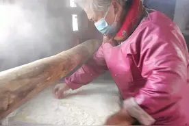 【新春走基层】扬州仪征：豆腐作坊延续百年乡愁年味，这对夫妻坚守了40多年图片