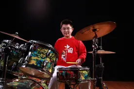 爱阅读有爱心、文体艺样样行，“小暖男”获评全国优秀少先队员图片