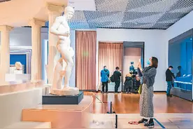 古希腊珍品亮相苏博图片