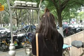 后悔！杭州女子烫发后，及腰长发“全碎了”：简直是毁容……图片