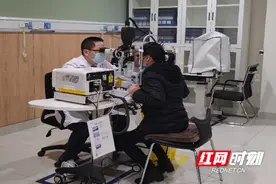 看东西模糊？当心是眼底问题！图片