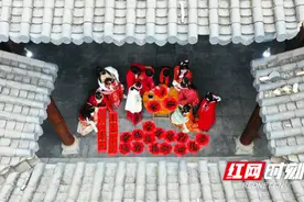 新春走基层丨湖南新田：传统习俗迎新春（组图）图片