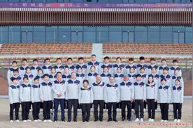 板球比赛你见过吗？ 中国板球队正在杭州集训，钱报记者带你去看一看图片